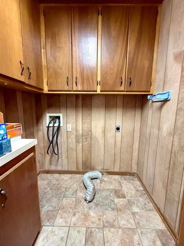 1114 Juniper Dr., Columbia, MS 39429