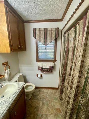 1114 Juniper Dr., Columbia, MS 39429