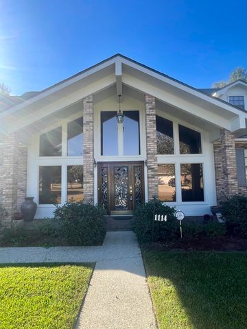 1114 Juniper Dr., Columbia, MS 39429