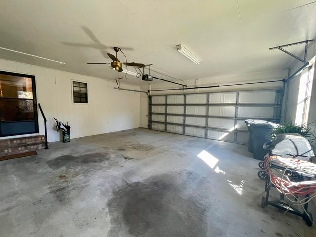 1114 Juniper Dr., Columbia, MS 39429