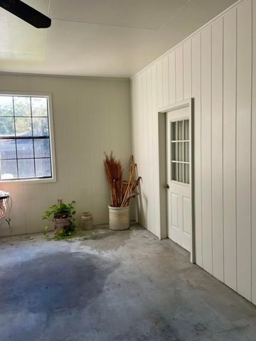 1114 Juniper Dr., Columbia, MS 39429