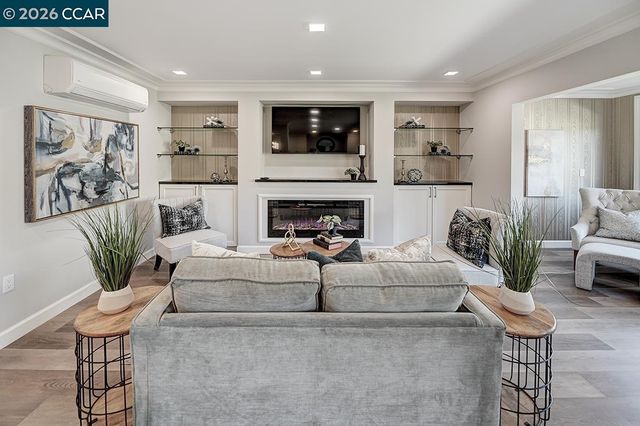 3410 TICE CREEK 4, Walnut Creek, CA 94595