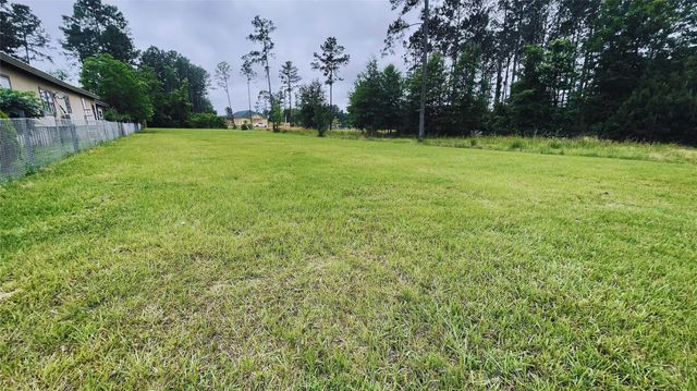 48 Road 5027, Cleveland, TX 77327