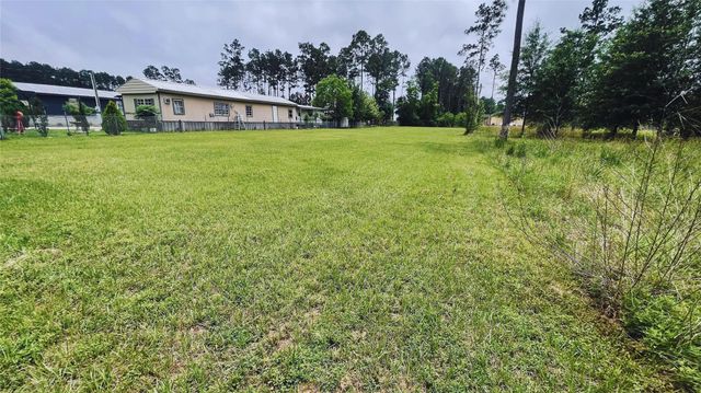48 Road 5027, Cleveland, TX 77327