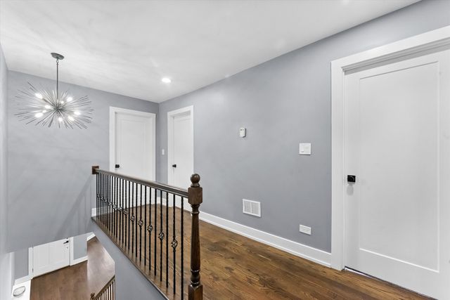 1531 Wenonah Avenue, Berwyn, IL 60402