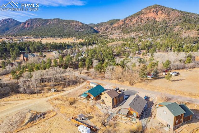 300 Spring Street, Palmer Lake, CO 80133