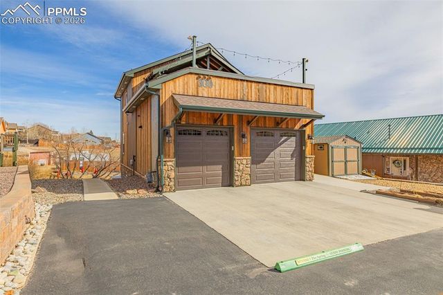 300 Spring Street, Palmer Lake, CO 80133