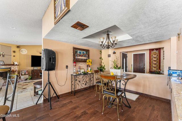 9615 E Avenue S12, Littlerock, CA 93543