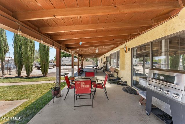 9615 E Avenue S12, Littlerock, CA 93543