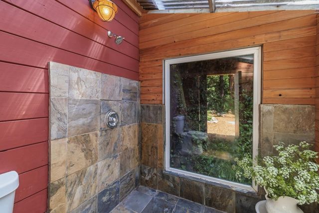 9429 E Zayante Road, Felton, CA 95018