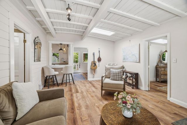 9429 E Zayante Road, Felton, CA 95018