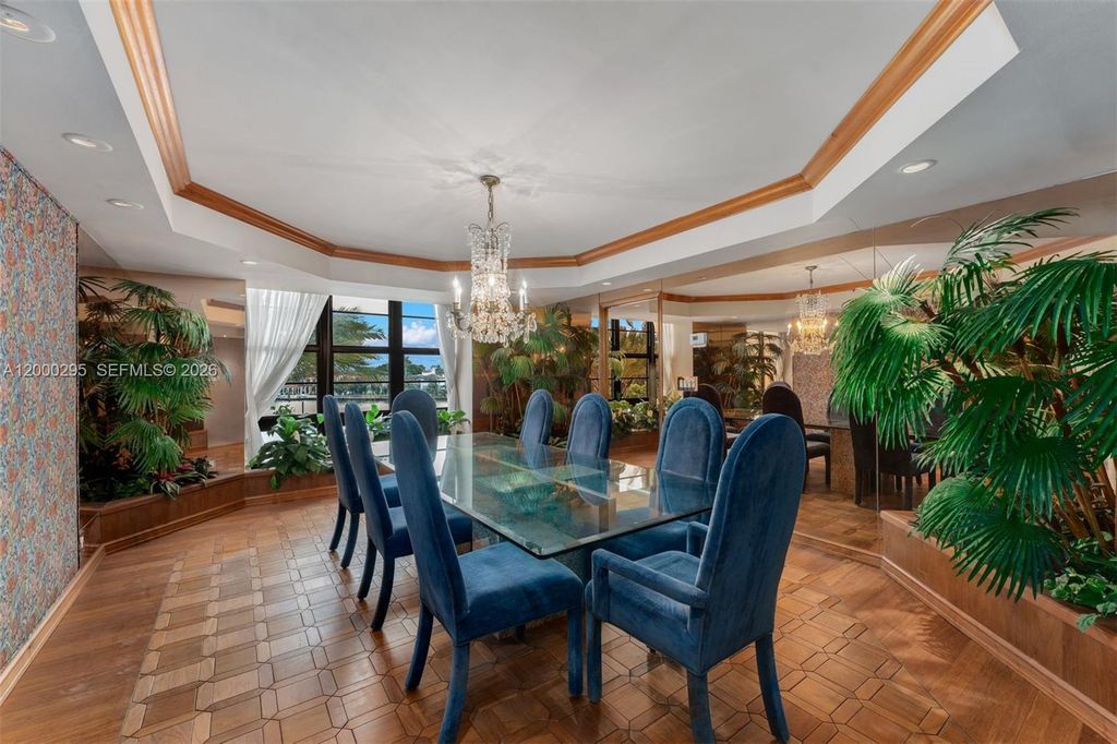5500 Collins Avenue 304, Miami Beach, FL 33140