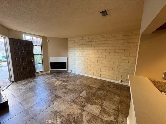 1471 Everton, Riverside, CA 92507