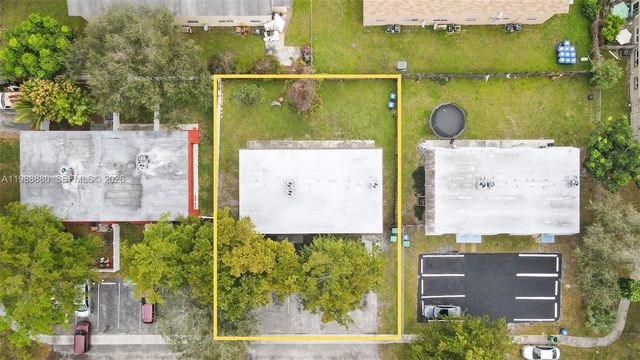 2260 NW 59th Way, Lauderhill, FL 33313