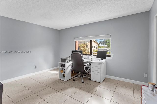 2260 NW 59th Way, Lauderhill, FL 33313