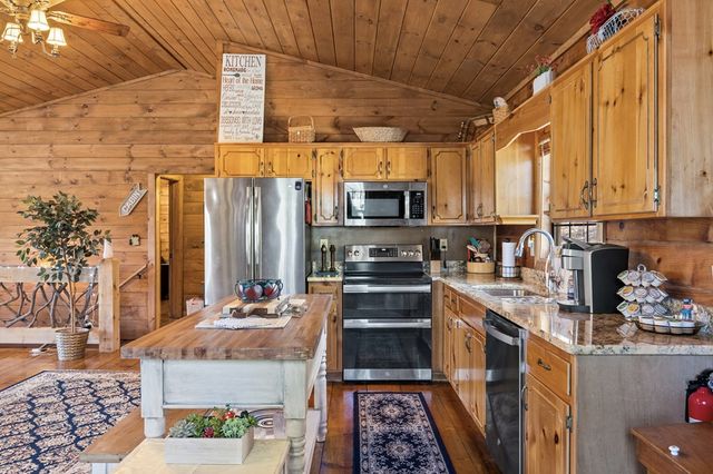 267 Granny Branch, Cherry Log, GA 30522