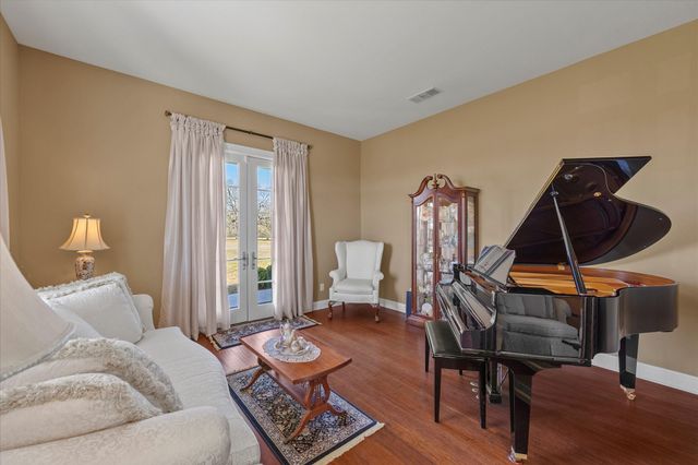 3086 County Road 4106, Greenville, TX 75401