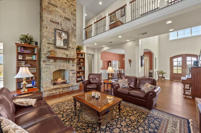 3086 County Road 4106, Greenville, TX 75401