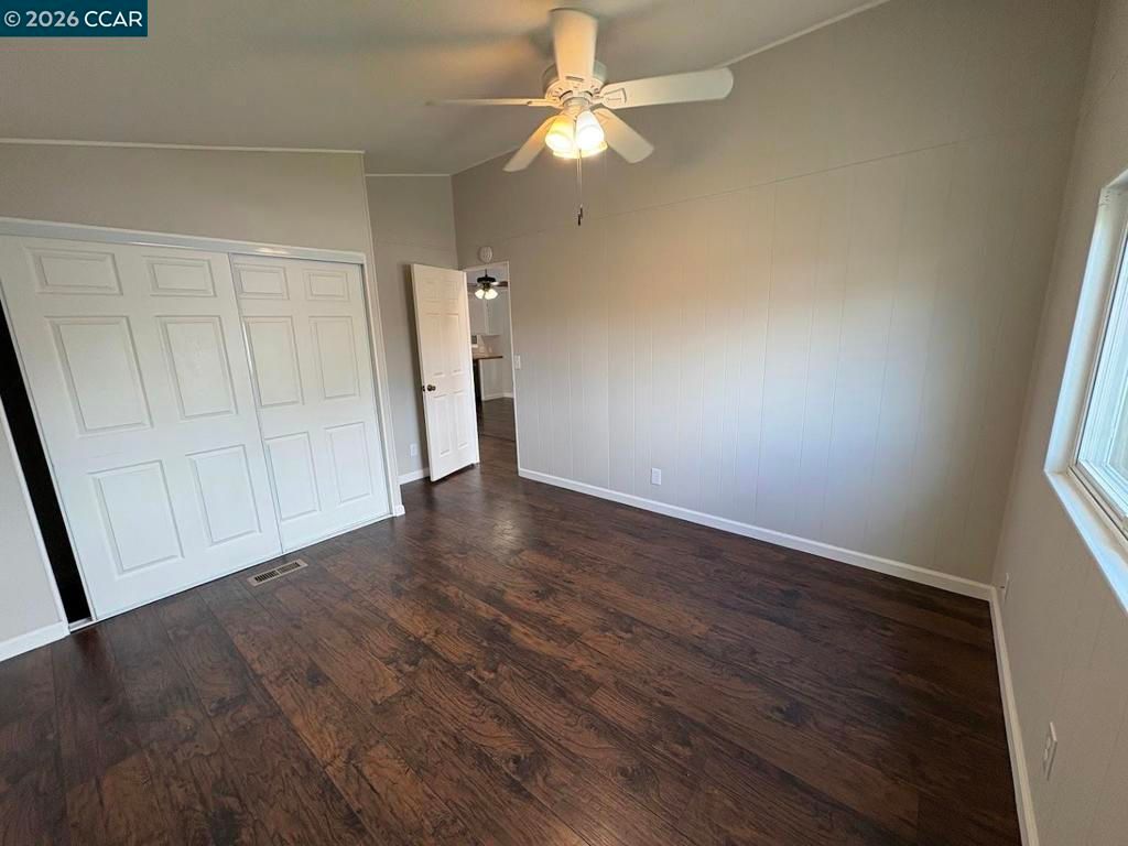 Image 12 of property listing at 117 Star Street, Oakley, CA 94561