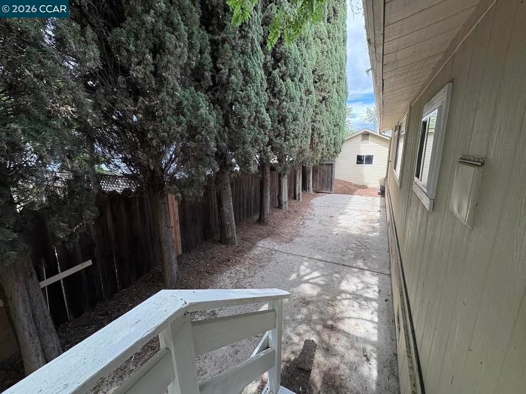 Image 18 of property listing at 117 Star Street, Oakley, CA 94561