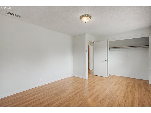 3000 Ne 49TH St, Vancouver, WA 98663
