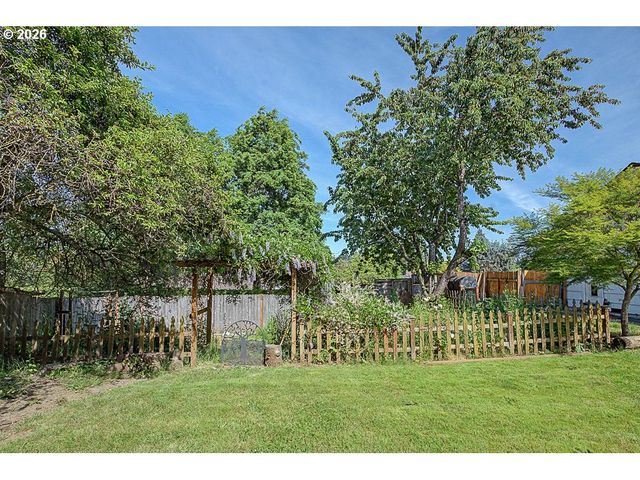 3000 Ne 49TH St, Vancouver, WA 98663