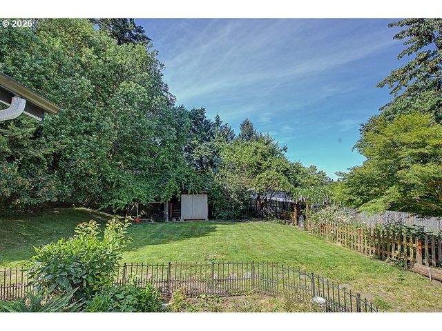 3000 Ne 49TH St, Vancouver, WA 98663