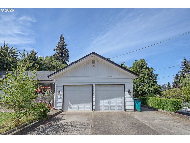 3000 Ne 49TH St, Vancouver, WA 98663