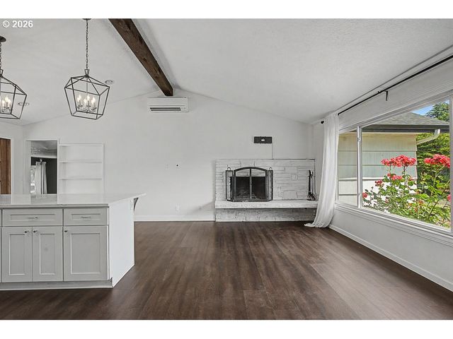 3000 Ne 49TH St, Vancouver, WA 98663