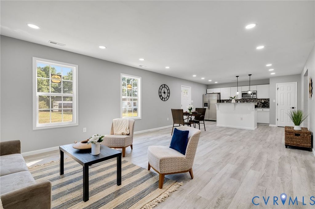 311 New St, Sussex, VA 23890