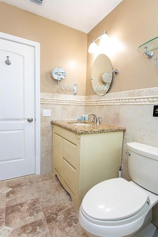 1311 Rodman St, Hollywood, FL 33019