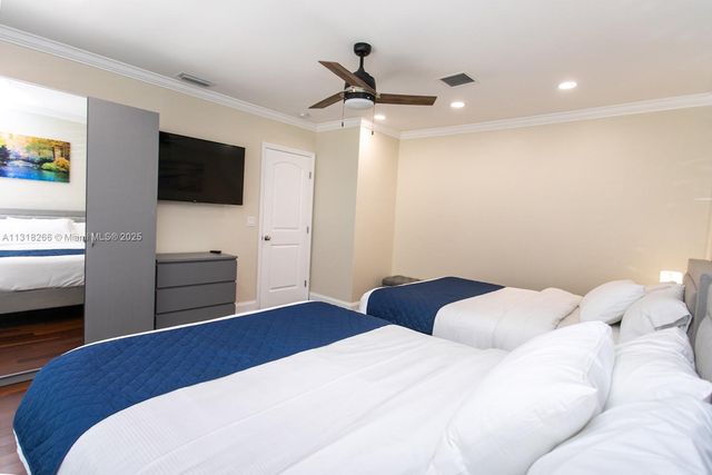 1311 Rodman St, Hollywood, FL 33019