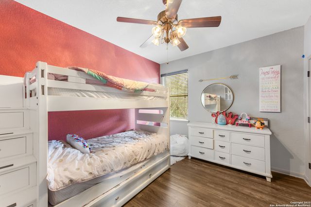 26339 HACKNEY LN, San Antonio, TX 78260