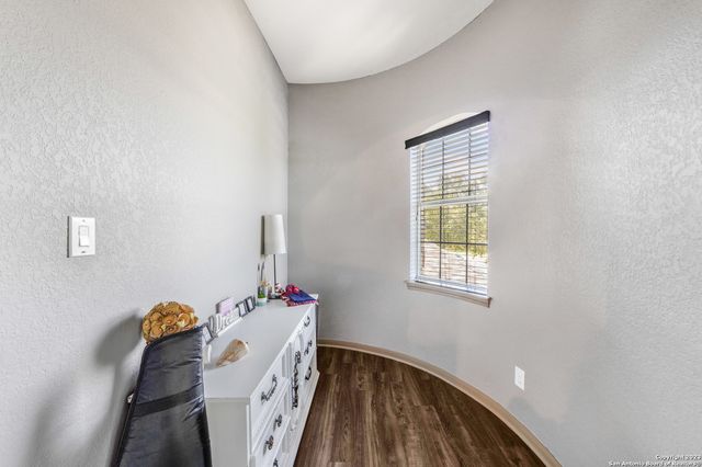 26339 HACKNEY LN, San Antonio, TX 78260