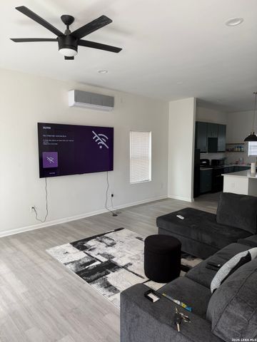 147 Vine, San Antonio, TX 78210