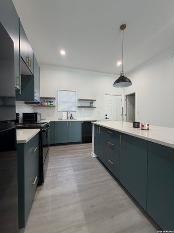 147 Vine, San Antonio, TX 78210