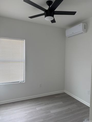 147 Vine, San Antonio, TX 78210