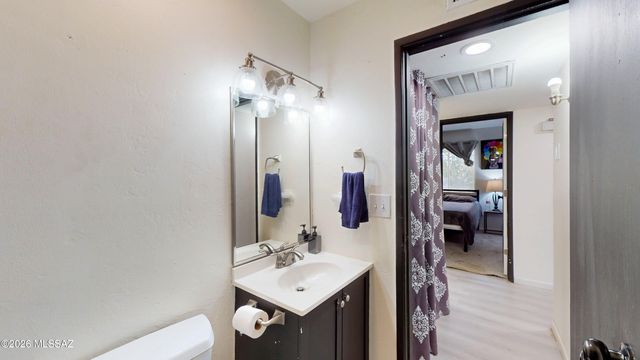 6564 S Van Buren Avenue, Tucson, AZ 85756