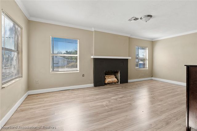 401 E Canfield Street, Avon Park, FL 33825