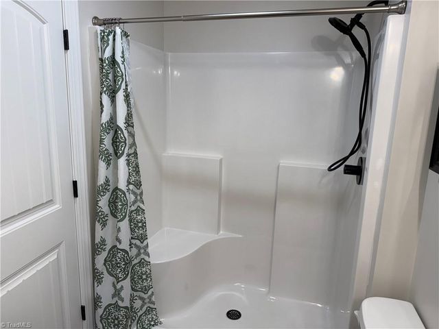 164 Holland Lane, Thomasville, NC 27360