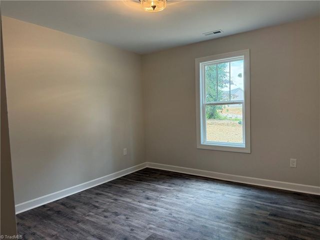 164 Holland Lane, Thomasville, NC 27360