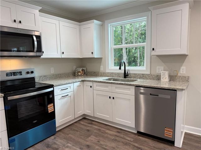 164 Holland Lane, Thomasville, NC 27360