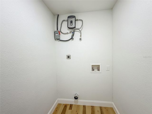 2112 NE 7TH AVENUE, Gainesville, FL 32641