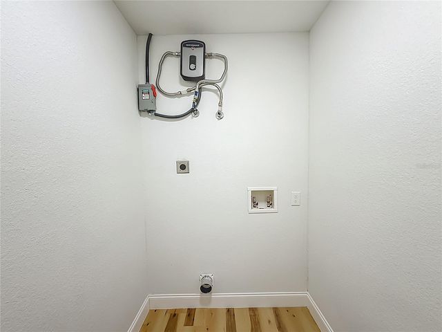 2112 NE 7TH AVENUE, Gainesville, FL 32641