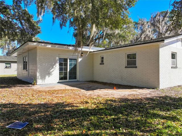 2112 NE 7TH AVENUE, Gainesville, FL 32641