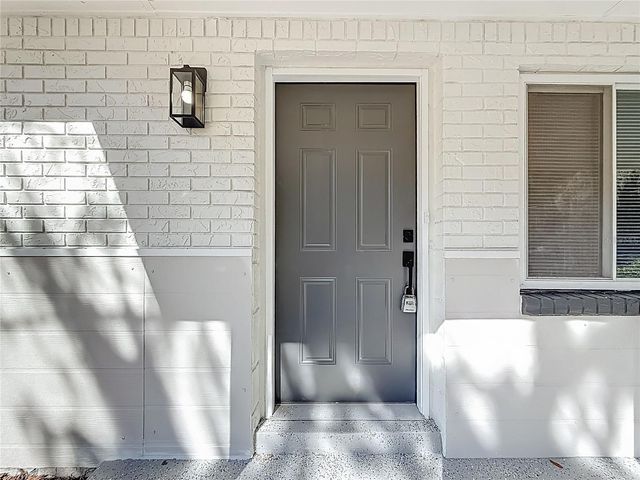 2112 NE 7TH AVENUE, Gainesville, FL 32641