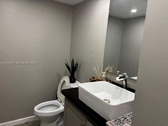 10621 SW 79th Ter, Miami, FL 33173
