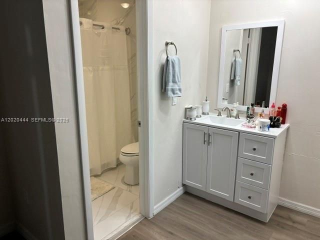 10621 SW 79th Ter, Miami, FL 33173