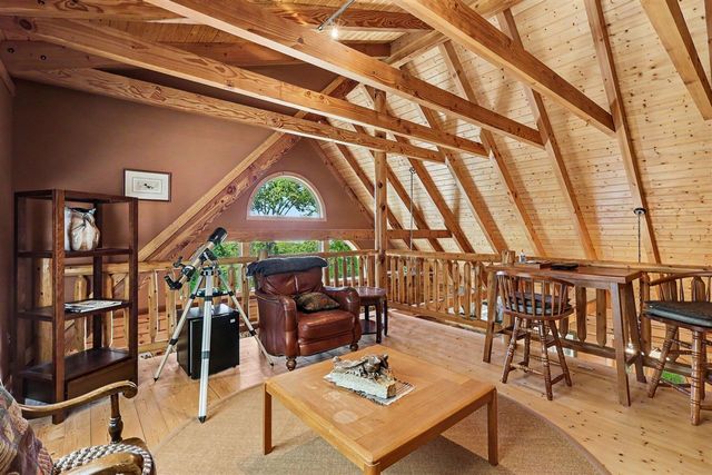 8584 W Woodridge Drive, Mears, MI 49436