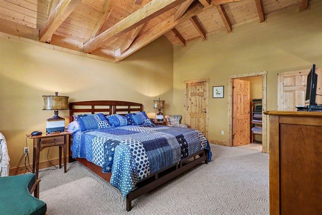 8584 W Woodridge Drive, Mears, MI 49436